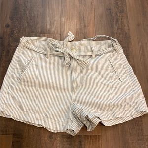 American eagle paper bag shorts